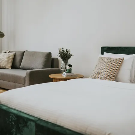 Apartmán S18 *